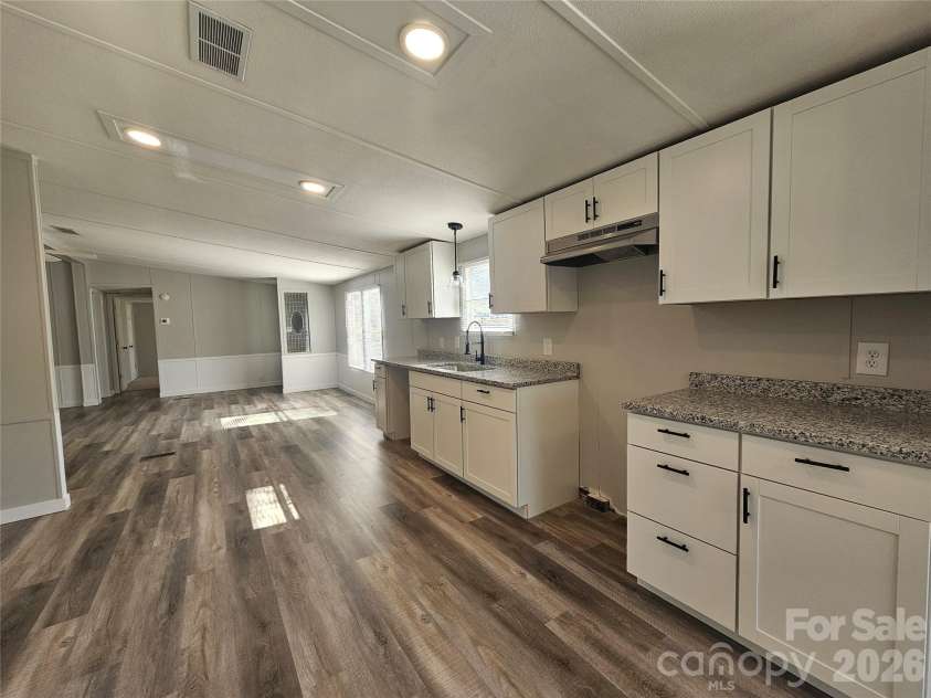 1288 Meadowland Drive, Lincolnton, NC 28092.  MLS# CAR4363042, YatesRealty ID 6964. 