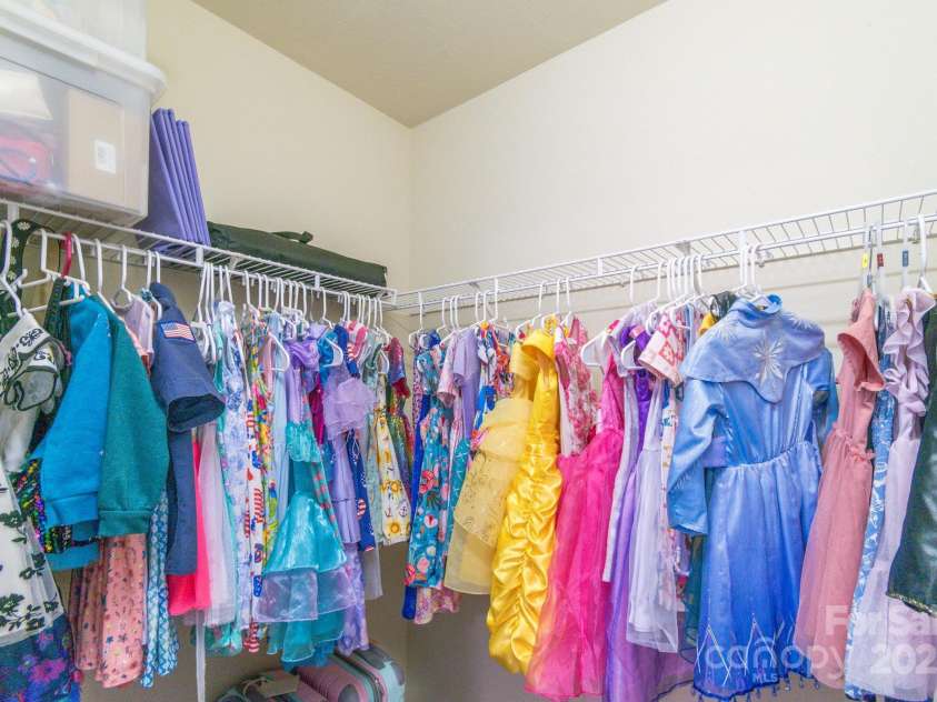 552 Montgomery Drive, Rock Hill, SC 29732.  MLS# CAR4233355, YatesRealty ID 6964. Walk-in closet