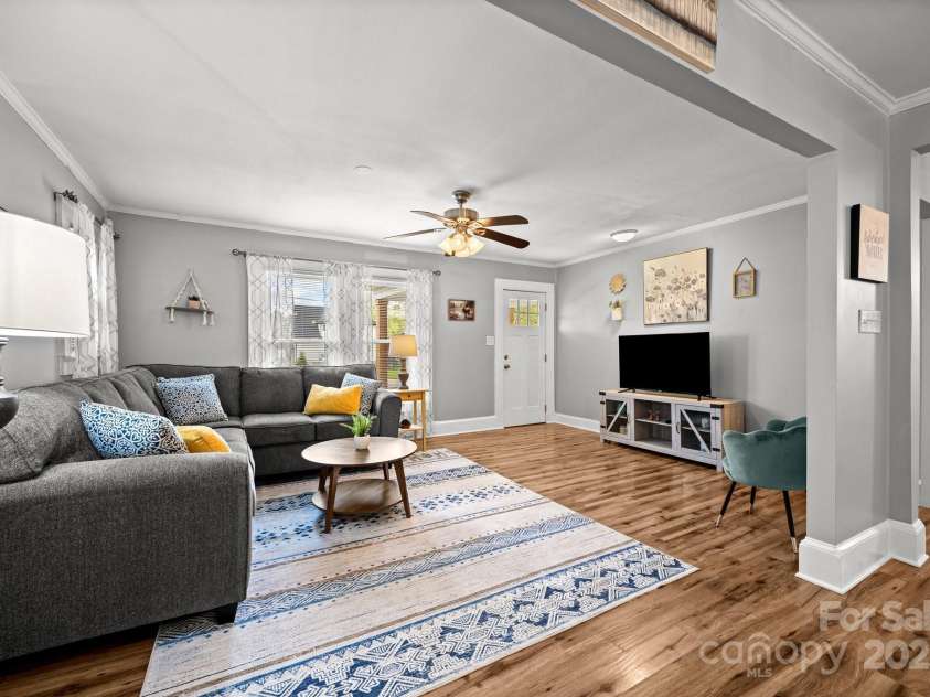 2222 Moose Road, Kannapolis, NC 28083.  MLS# CAR4246481, YatesRealty ID 6965. 