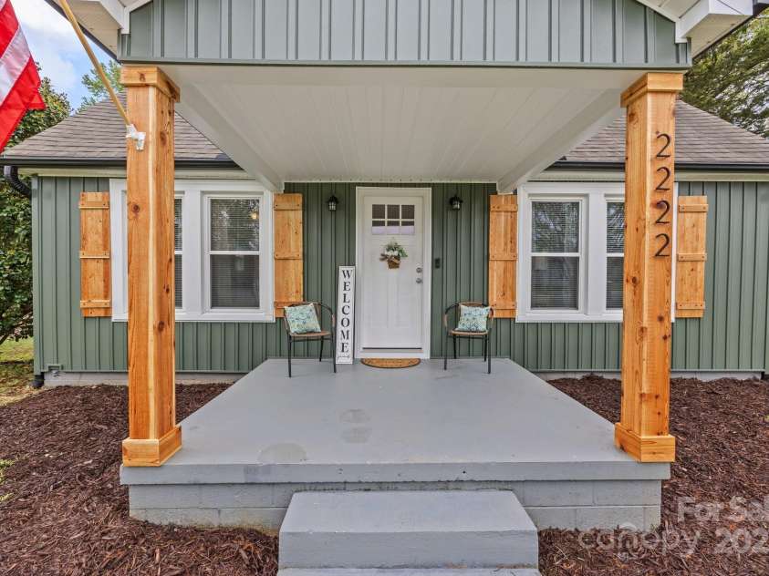 2222 Moose Road, Kannapolis, NC 28083.  MLS# CAR4246481, YatesRealty ID 6965. 