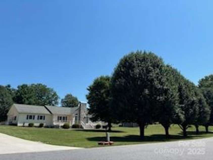 1608 Dakota Drive, Hudson, NC 28638.  MLS# CAR4238218, YatesRealty ID 6966. 