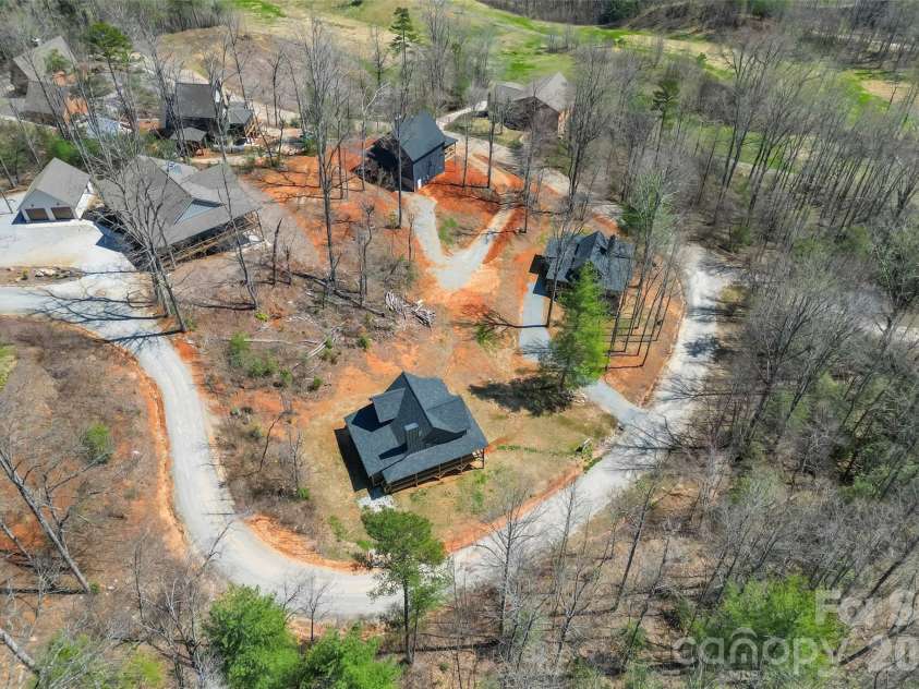 189 Clinchfield Gap Road, Marion, NC 28752.  MLS# CAR4362969, YatesRealty ID 6967. 