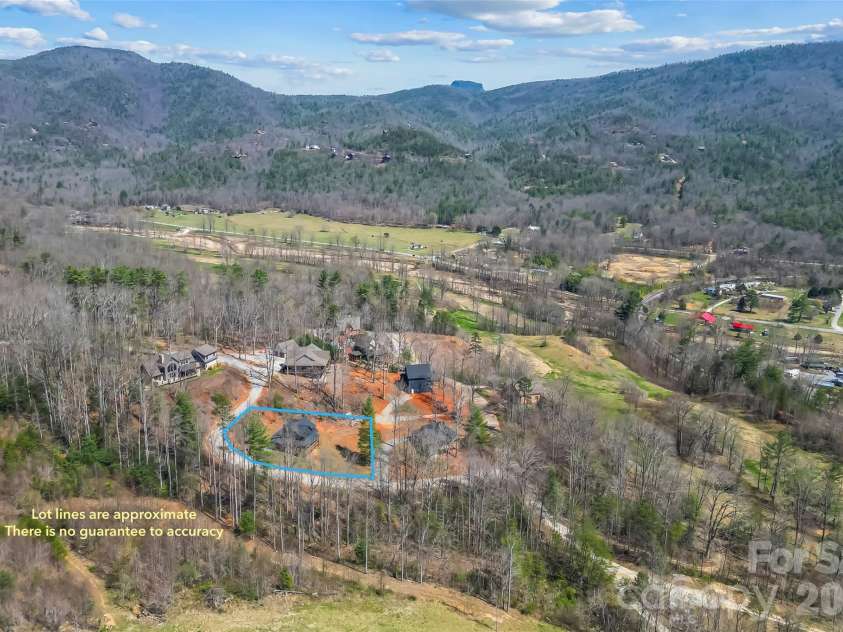 189 Clinchfield Gap Road, Marion, NC 28752.  MLS# CAR4362969, YatesRealty ID 6967. 