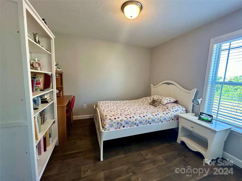 203 Thorn Creek Drive, Gaffney, SC 29341.  MLS# CAR4135530, YatesRealty ID 6967. Bedroom 1