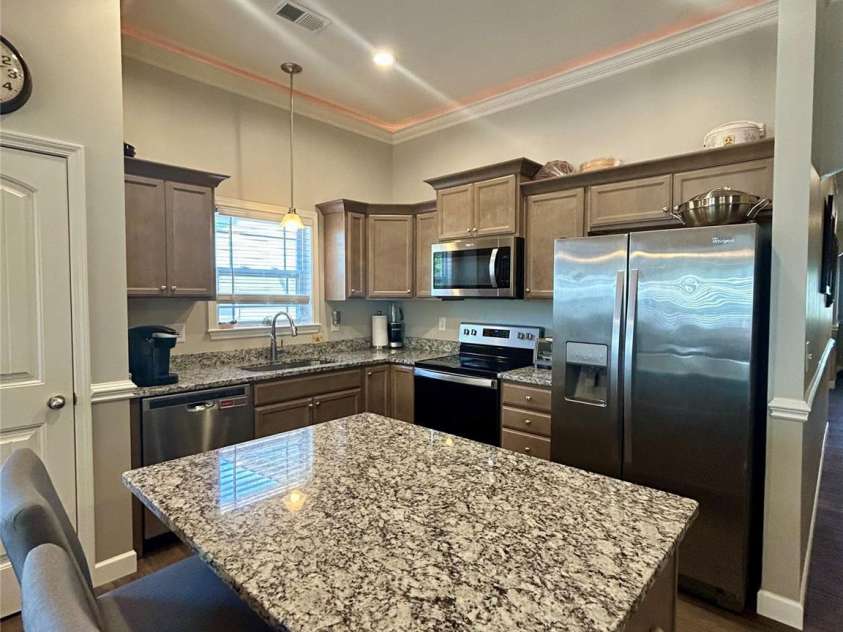 203 Thorn Creek Drive, Gaffney, SC 29341.  MLS# CAR4135530, YatesRealty ID 6967. Kitchen