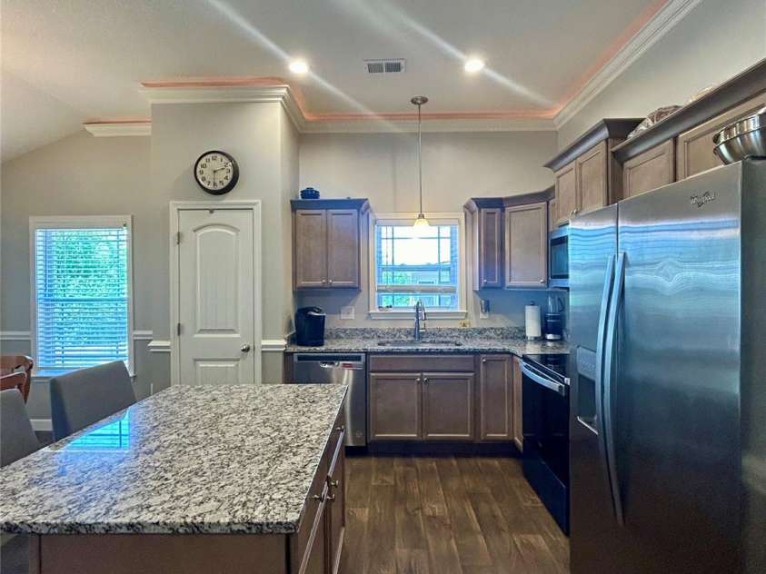203 Thorn Creek Drive, Gaffney, SC 29341.  MLS# CAR4135530, YatesRealty ID 6967. Kitchen
