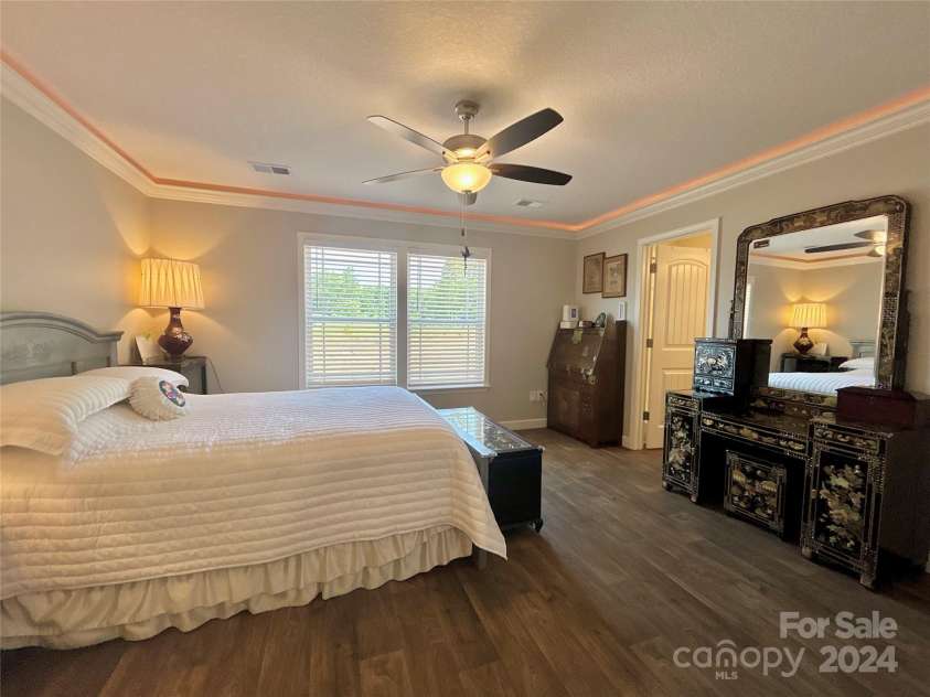 203 Thorn Creek Drive, Gaffney, SC 29341.  MLS# CAR4135530, YatesRealty ID 6967. Primary Bedroom