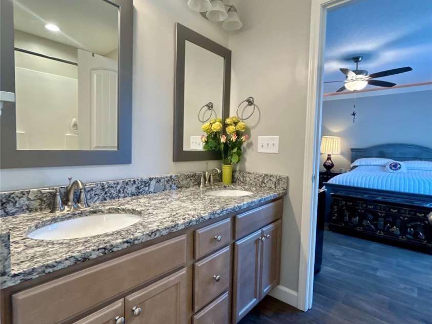 203 Thorn Creek Drive, Gaffney, SC 29341.  MLS# CAR4135530, YatesRealty ID 6967. Primary Ensuite