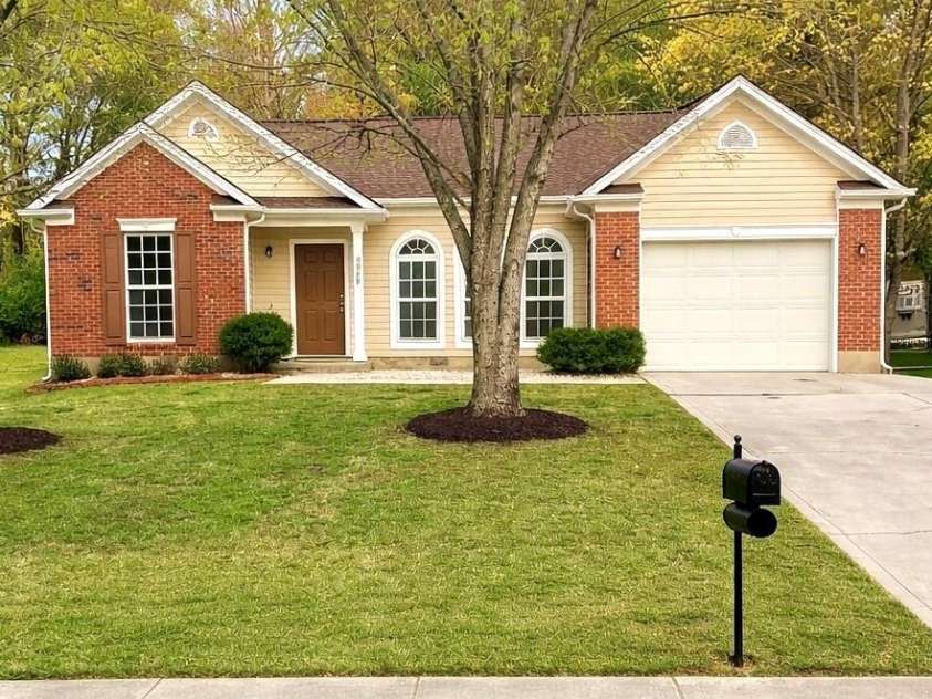 3879 Griers Fork Drive, Charlotte, NC 28273.  MLS# CAR4358894, YatesRealty ID 6968. 