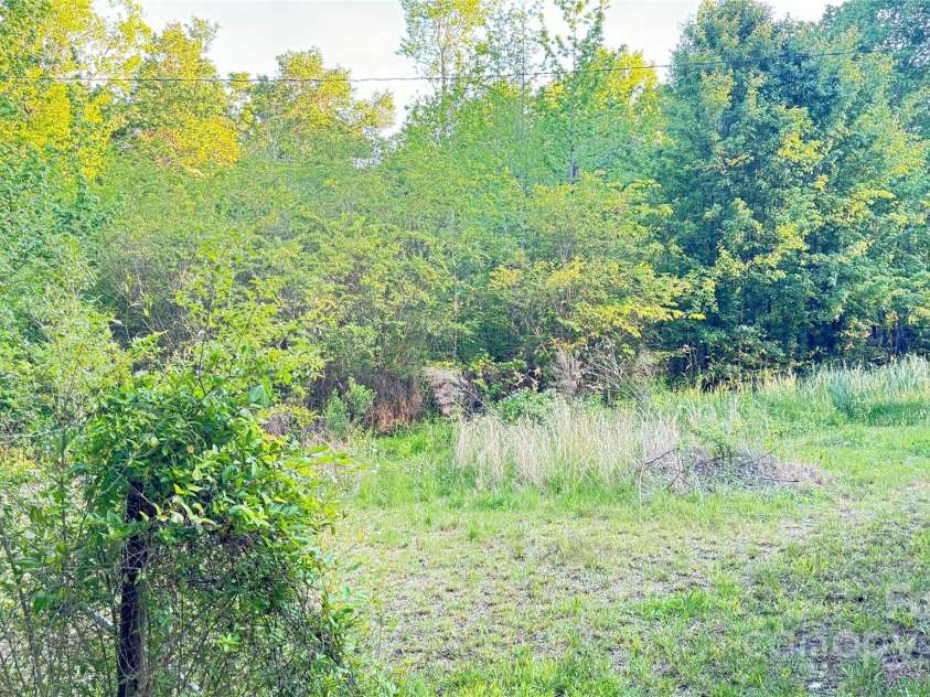 39273 Wright Road, New London, NC 28127.  MLS# CAR4132098, YatesRealty ID 6968. Space for building