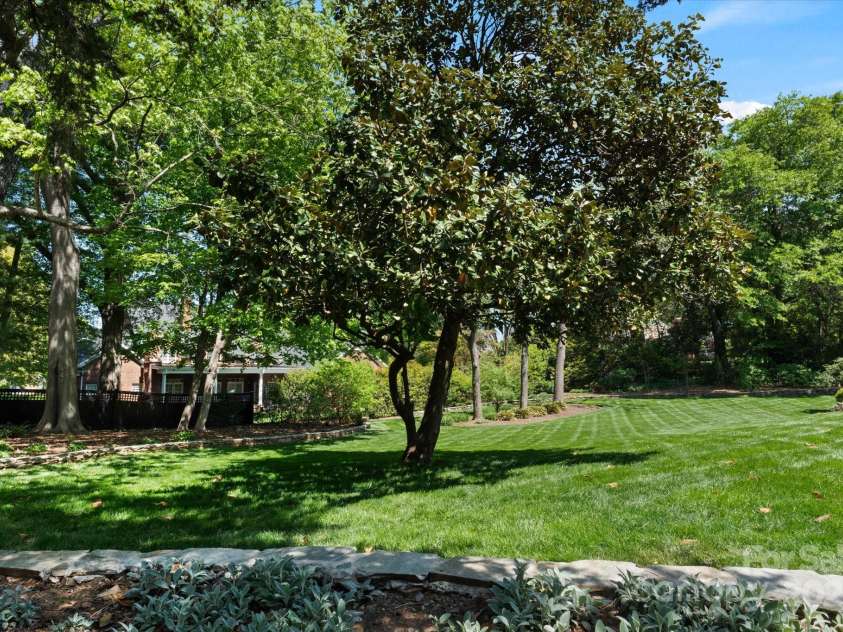 1816 5th Street, Hickory, NC 28601.  MLS# CAR4247002, YatesRealty ID 6969. 