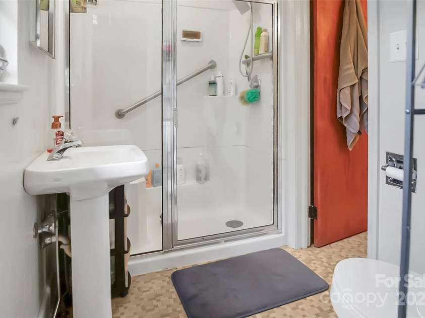 113 Academy Street, Mooresboro, NC 28114.  MLS# CAR4274281, YatesRealty ID 697. 