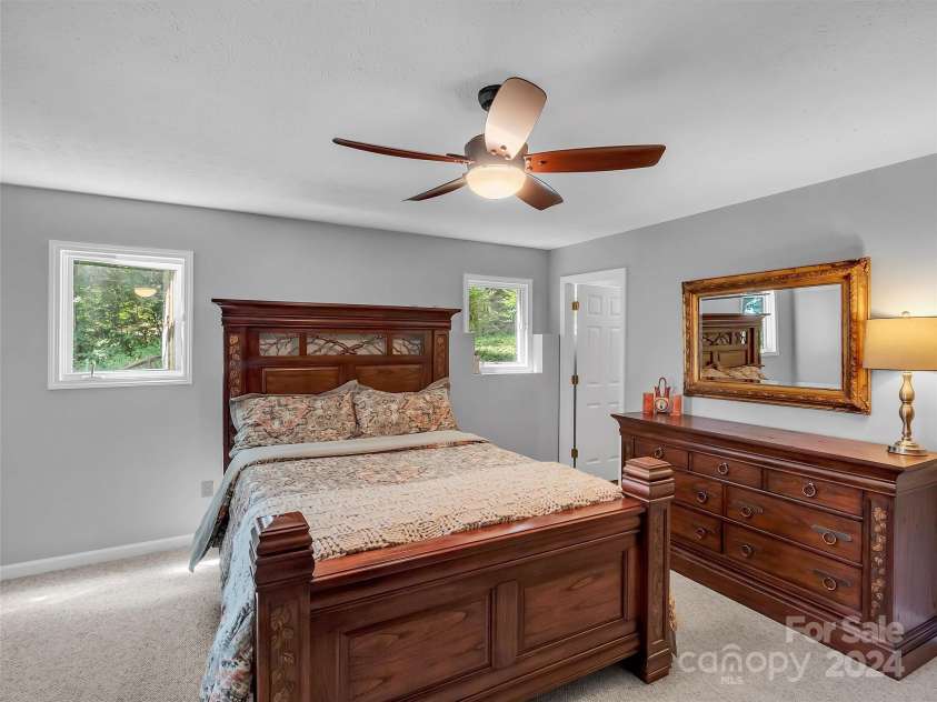 2525 Eagles Nest Road, Waynesville, NC 28786.  MLS# CAR4167928, YatesRealty ID 697. 