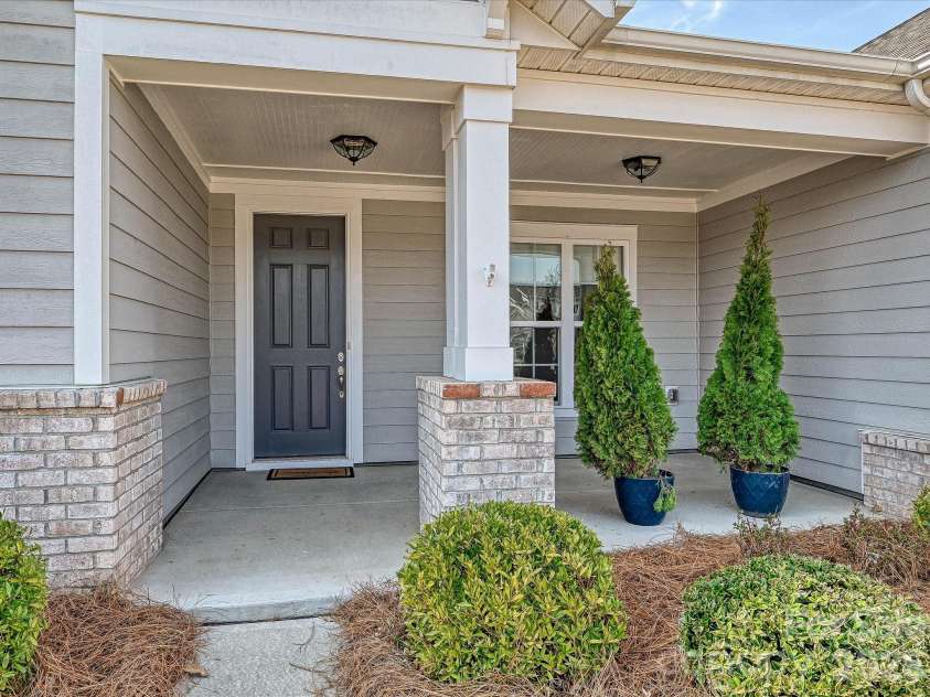 2004 Rockbrook Lane, Belmont, NC 28012.  MLS# CAR4355401, YatesRealty ID 6972. Front Entry
