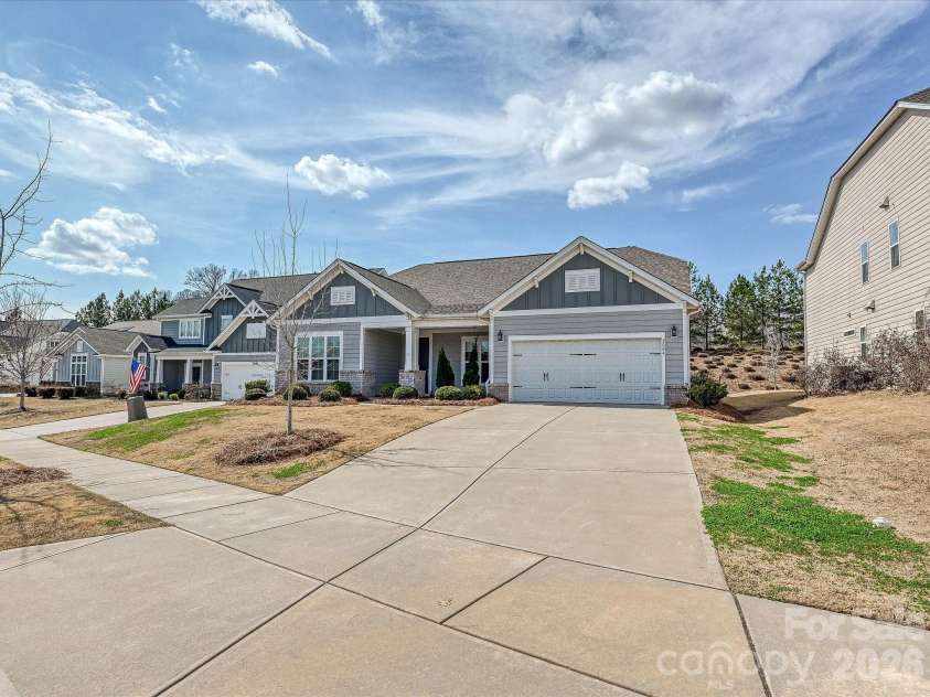 2004 Rockbrook Lane, Belmont, NC 28012.  MLS# CAR4355401, YatesRealty ID 6972. Front view of home