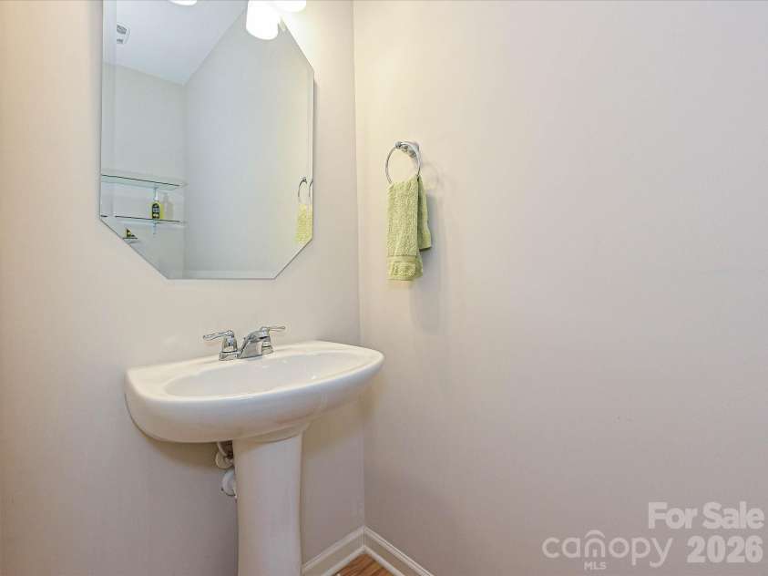 2004 Rockbrook Lane, Belmont, NC 28012.  MLS# CAR4355401, YatesRealty ID 6972. Powder Room 