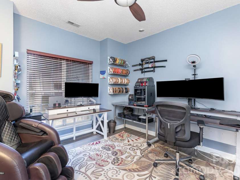 1941 Wilrose Place, Matthews, NC 28105.  MLS# CAR4326473, YatesRealty ID 6973. 