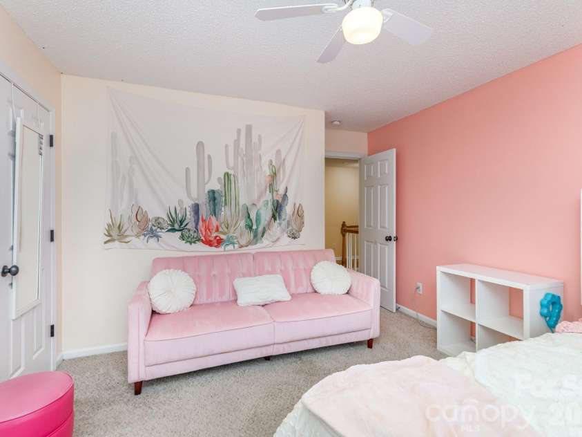 1941 Wilrose Place, Matthews, NC 28105.  MLS# CAR4326473, YatesRealty ID 6973. 