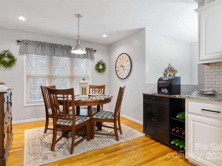 3541 Hezekiah Drive, Lenoir, NC 28645.  MLS# CAR4225336, YatesRealty ID 6974. 