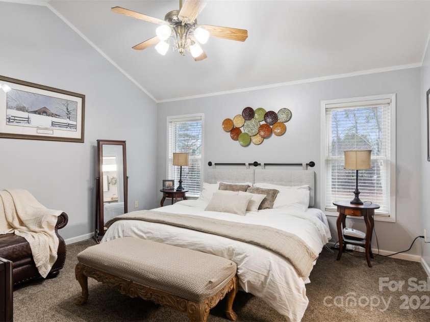 3541 Hezekiah Drive, Lenoir, NC 28645.  MLS# CAR4225336, YatesRealty ID 6974. 