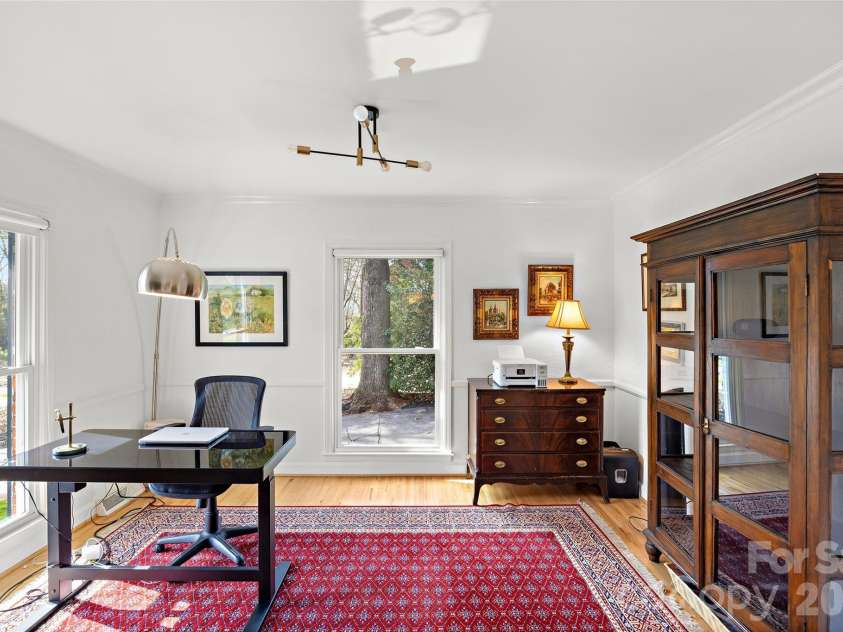 401 Glen Oaks Road, Charlotte, NC 28270.  MLS# CAR4356636, YatesRealty ID 6975. 
