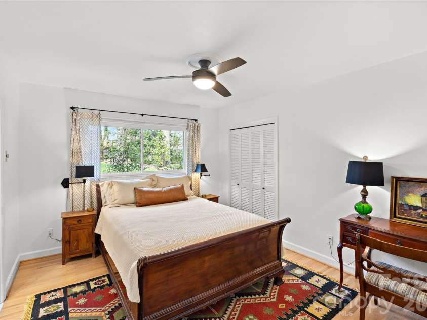 401 Glen Oaks Road, Charlotte, NC 28270.  MLS# CAR4356636, YatesRealty ID 6975. 