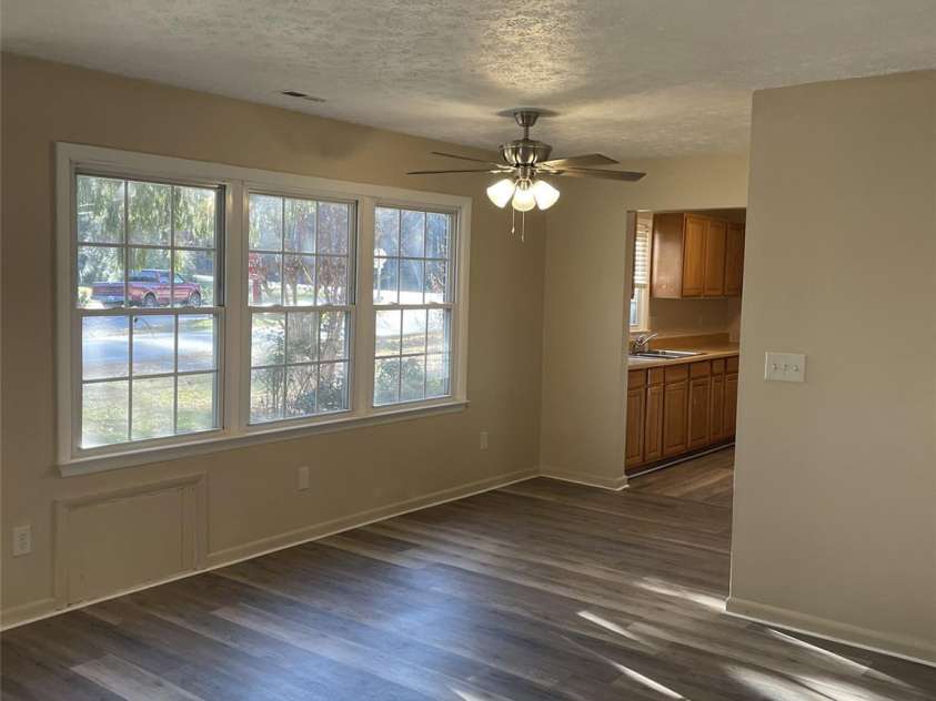 621 A,B,C & 623 Price Road, Hendersonville, NC 28739.  MLS# CAR4246708, YatesRealty ID 6975. 