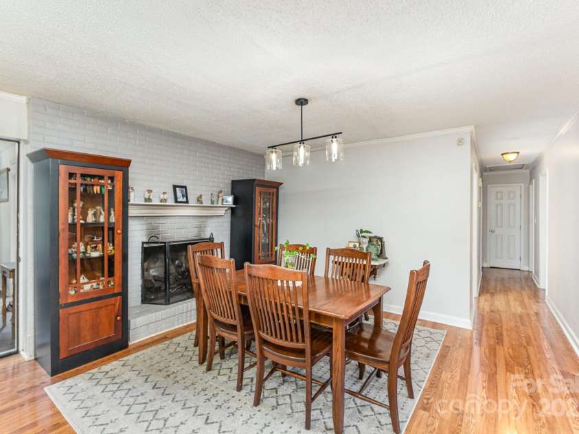 2156 Flynn Drive, Gastonia, NC 28054.  MLS# CAR4233238, YatesRealty ID 6976. 