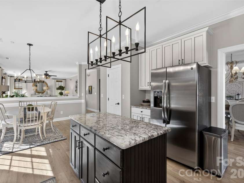 902 Applegate Parkway, Waxhaw, NC 28173.  MLS# CAR4360620, YatesRealty ID 6976. 