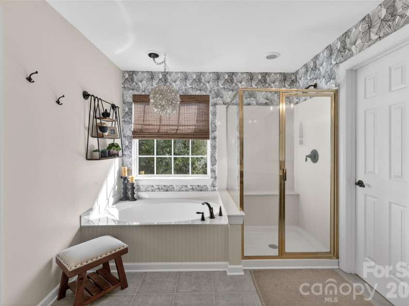 902 Applegate Parkway, Waxhaw, NC 28173.  MLS# CAR4360620, YatesRealty ID 6976. 
