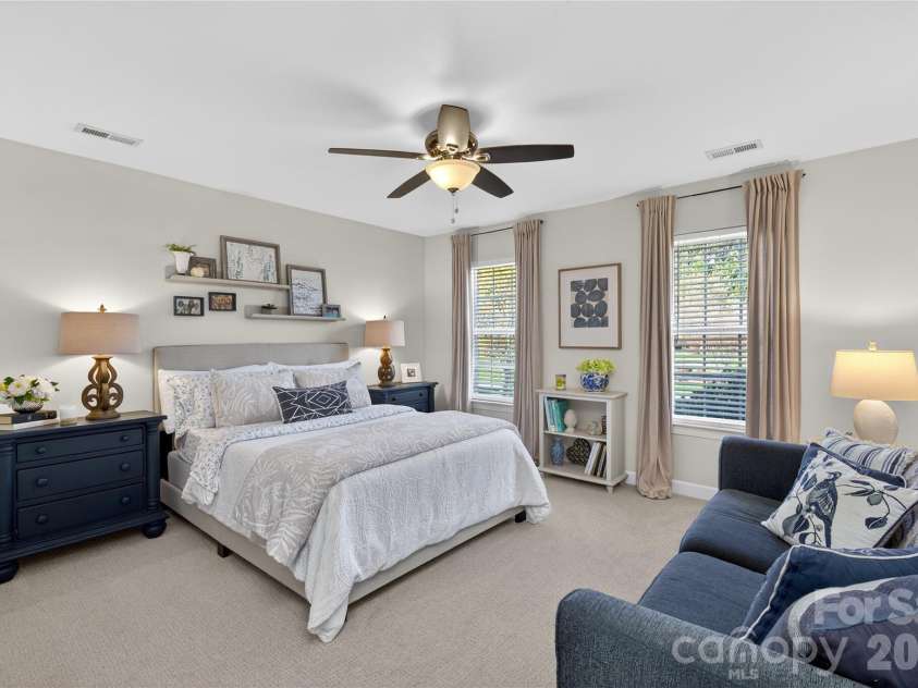 902 Applegate Parkway, Waxhaw, NC 28173.  MLS# CAR4360620, YatesRealty ID 6976. 