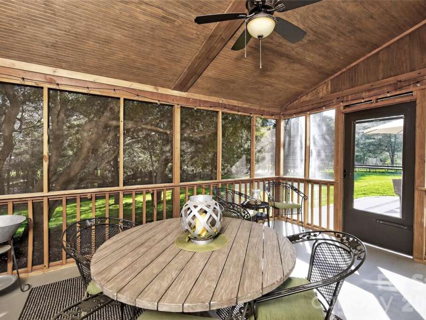 902 Applegate Parkway, Waxhaw, NC 28173.  MLS# CAR4360620, YatesRealty ID 6976. 