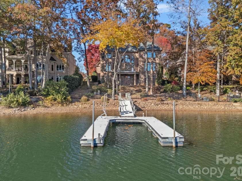 16624 Flying Jib Road, Cornelius, NC 28031.  MLS# CAR4320986, YatesRealty ID 6977. 