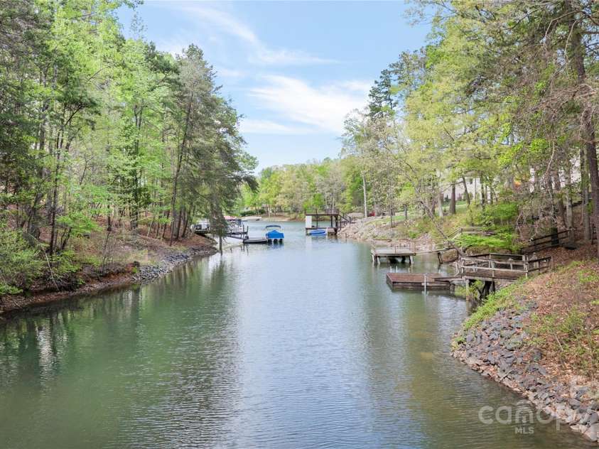 143 Ross Road, Mooresville, NC 28117.  MLS# CAR4245445, YatesRealty ID 6978. 