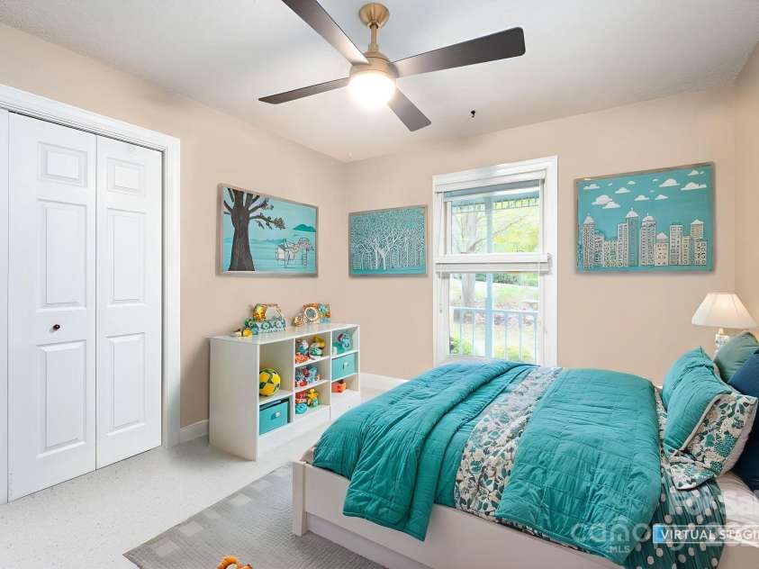 37 New Cross North None, Asheville, NC 28805.  MLS# CAR4307625, YatesRealty ID 6979. Virtually Staged Image