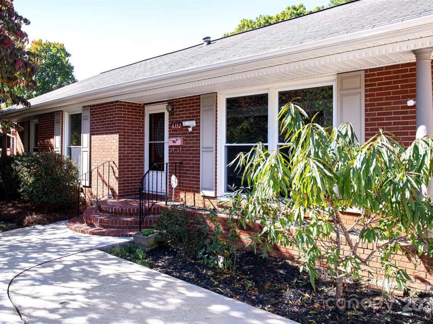 6332 Montpelier Road, Charlotte, NC 28210.  MLS# CAR4316898, YatesRealty ID 6980. 