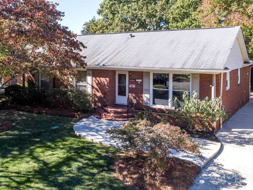 6332 Montpelier Road, Charlotte, NC 28210.  MLS# CAR4316898, YatesRealty ID 6980. 