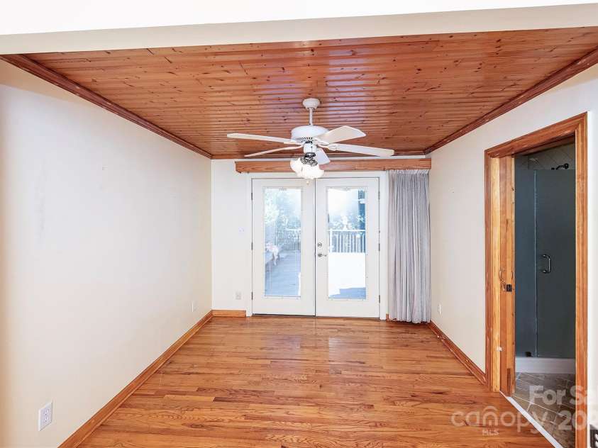 6332 Montpelier Road, Charlotte, NC 28210.  MLS# CAR4316898, YatesRealty ID 6980. 