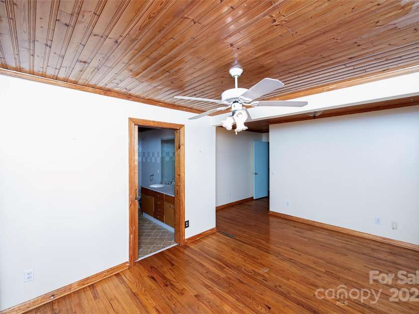 6332 Montpelier Road, Charlotte, NC 28210.  MLS# CAR4316898, YatesRealty ID 6980. 