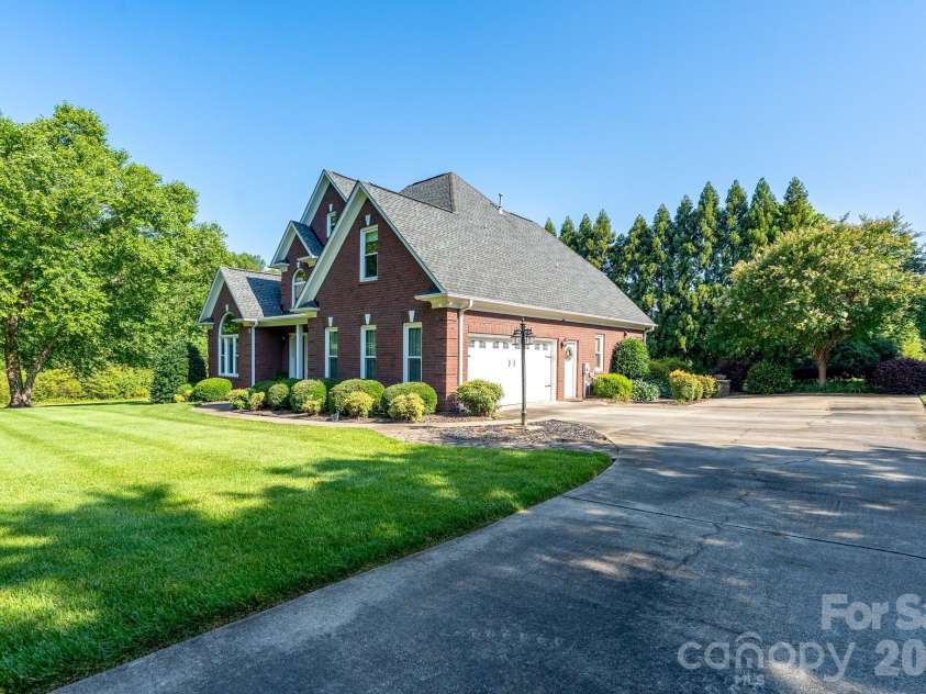 103 Berea Baptist Church Road, Stanfield, NC 28163.  MLS# CAR4195487, YatesRealty ID 6982. 