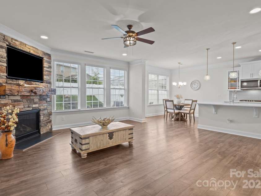 187 Longleaf Drive, Mooresville, NC 28117.  MLS# CAR4244494, YatesRealty ID 6982. 