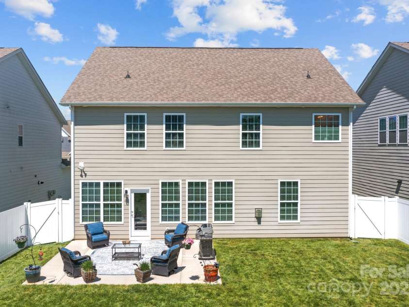 187 Longleaf Drive, Mooresville, NC 28117.  MLS# CAR4244494, YatesRealty ID 6982. 