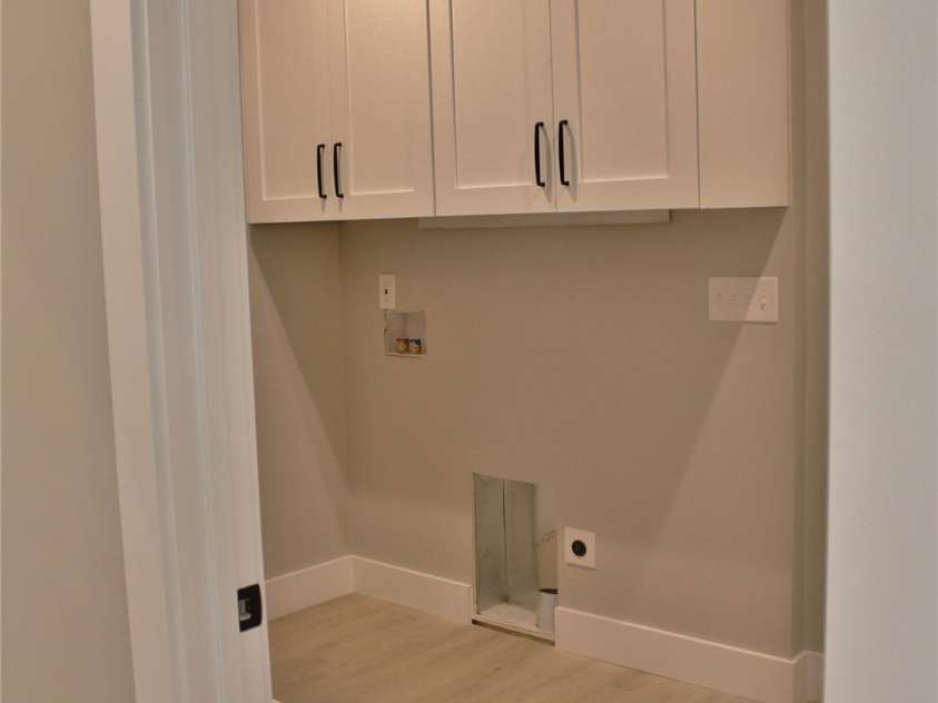 3656 Raymond Loop, Newton, NC 28658.  MLS# CAR4181121, YatesRealty ID 6984. 