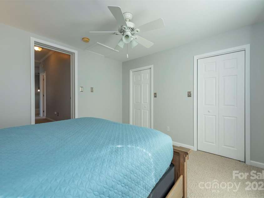 192 Buzzards Place, Lake Lure, NC 28746.  MLS# CAR4235753, YatesRealty ID 6985. Bonus Room or Bed #3 Level 2