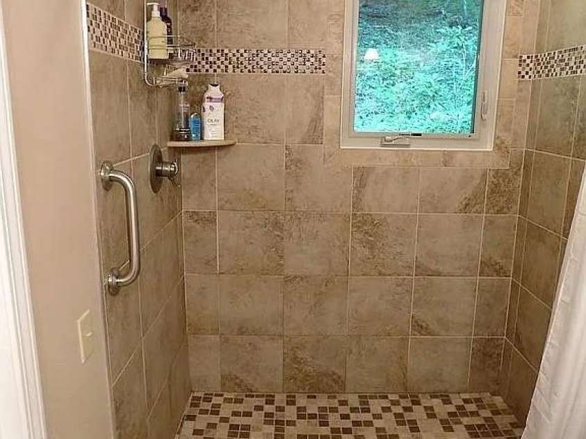 4122 Connestee Trail, Brevard, NC 28712.  MLS# CAR4249240, YatesRealty ID 6988. 