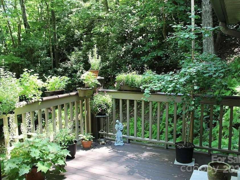 4122 Connestee Trail, Brevard, NC 28712.  MLS# CAR4249240, YatesRealty ID 6988. 