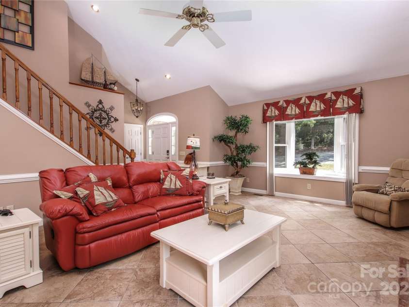 378 Shoreline Drive, New London, NC 28127.  MLS# CAR4246898, YatesRealty ID 6989. 