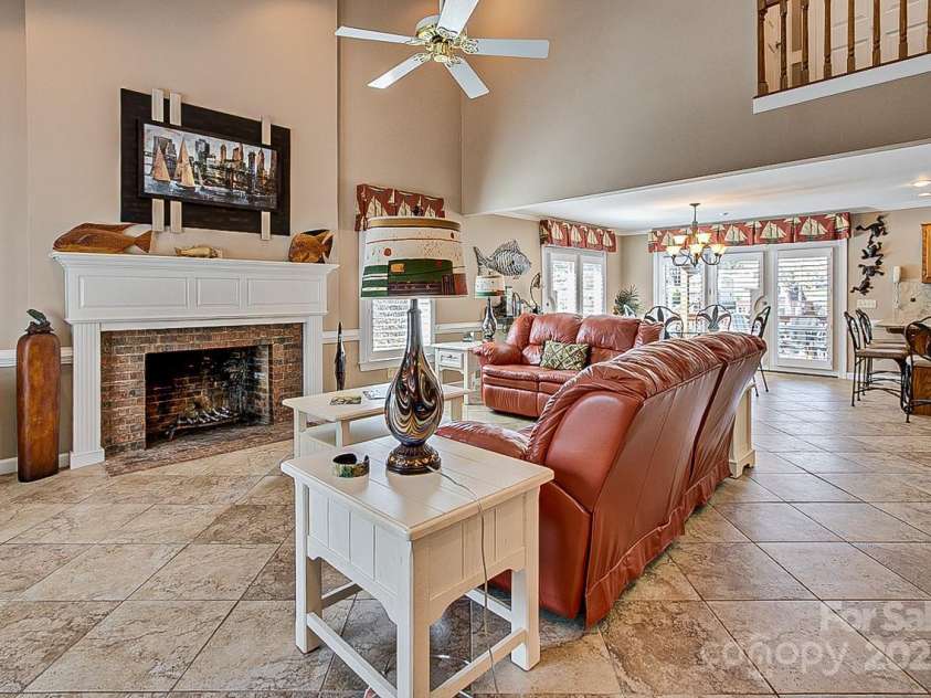 378 Shoreline Drive, New London, NC 28127.  MLS# CAR4246898, YatesRealty ID 6989. 