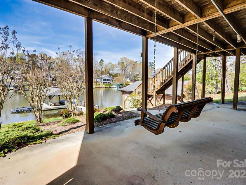 378 Shoreline Drive, New London, NC 28127.  MLS# CAR4246898, YatesRealty ID 6989. 