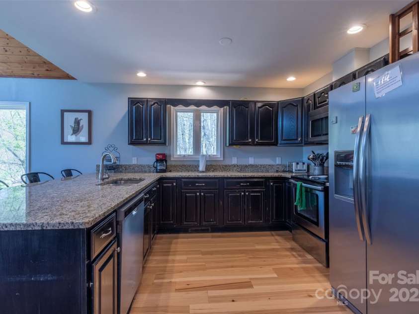 136 Dars Lane, Tuckasegee, NC 28783.  MLS# CAR4248083, YatesRealty ID 699. Kitchen
